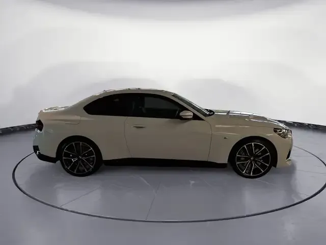 BMW 230