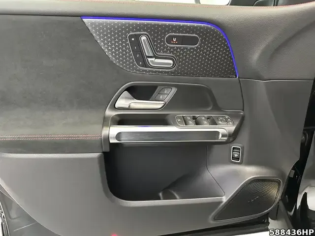 Mercedes-Benz EQB 300