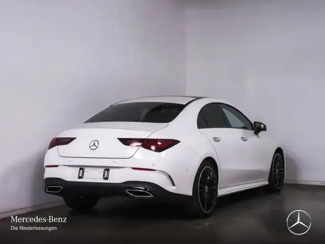 Mercedes-Benz CLA 200