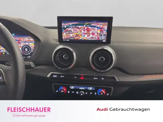 Audi SQ2