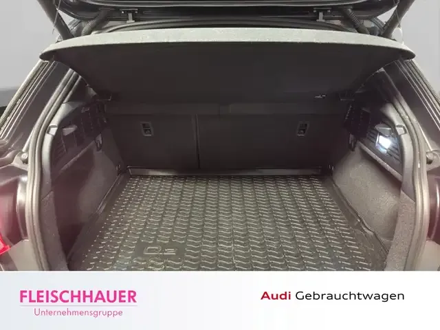 Audi SQ2