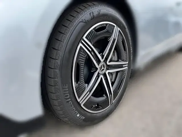 Mercedes-Benz EQE 350