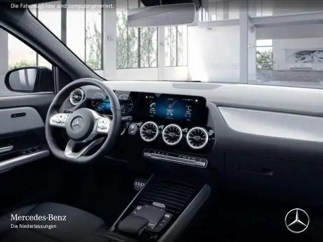 Mercedes-Benz GLA 220