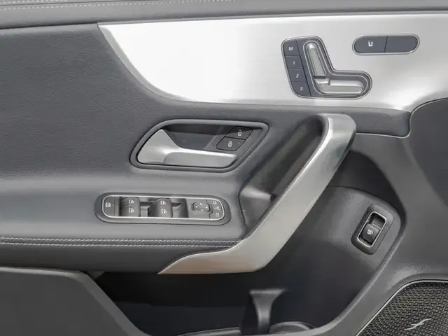 Mercedes-Benz A 35 AMG
