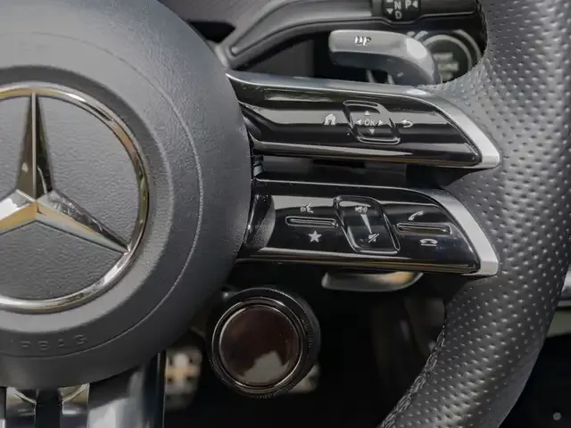 Mercedes-Benz A 35 AMG