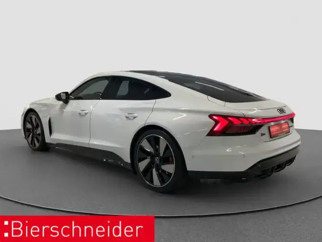Audi RS e-tron GT