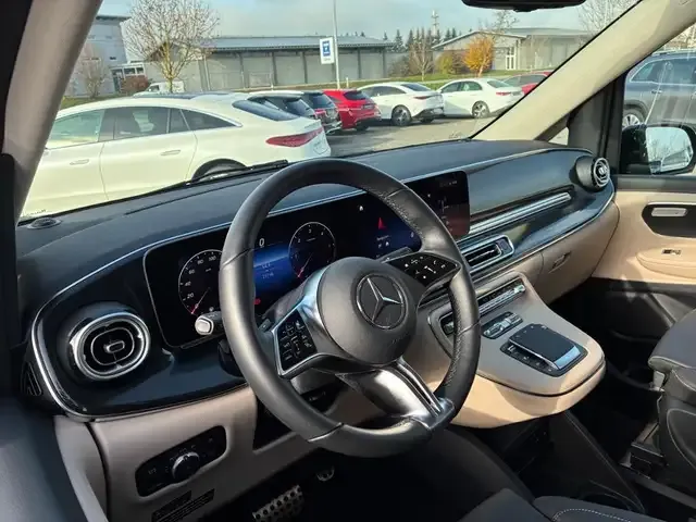 Mercedes-Benz Marco Polo