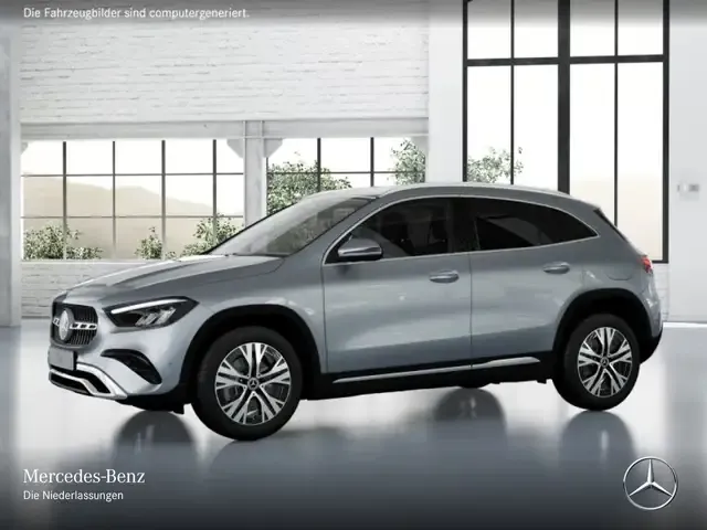 Mercedes-Benz GLA 220