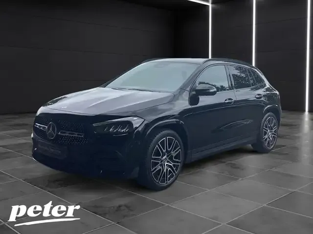 Mercedes-Benz GLA 200