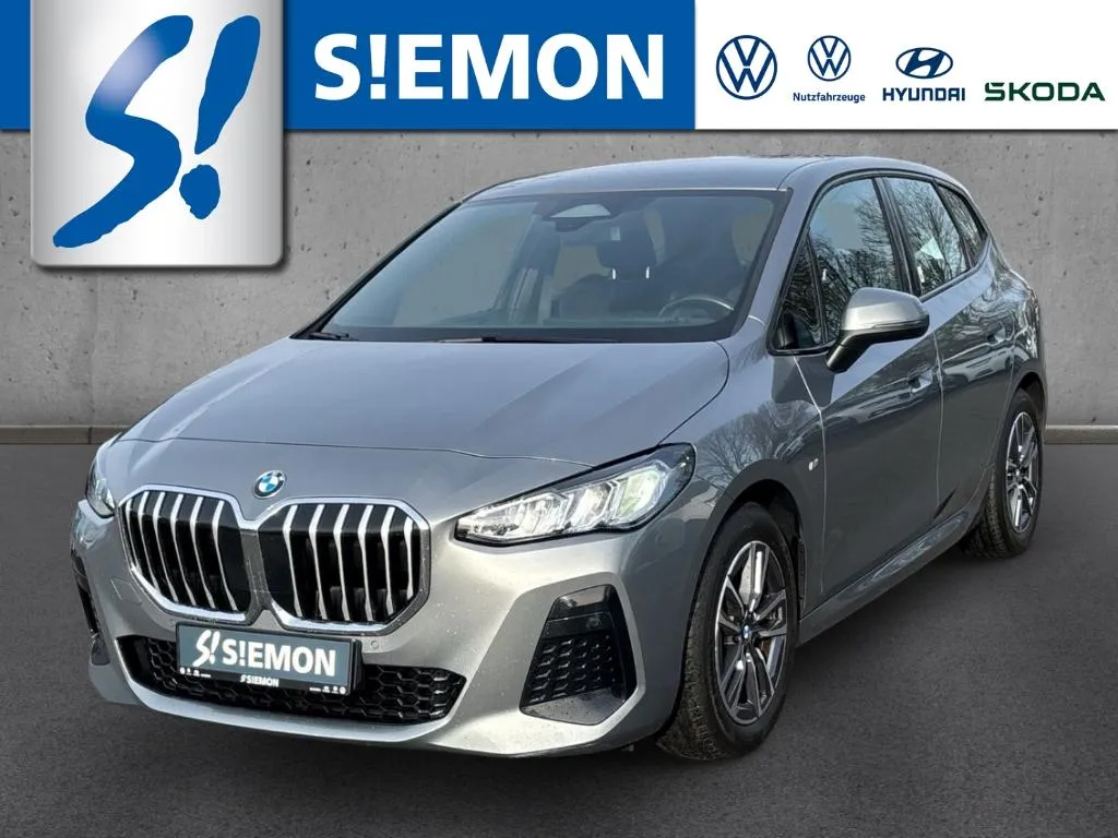 BMW 218