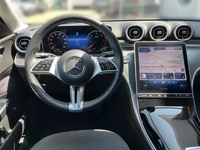 Mercedes-Benz C 220