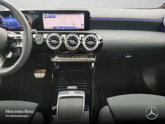 Mercedes-Benz A 35 AMG