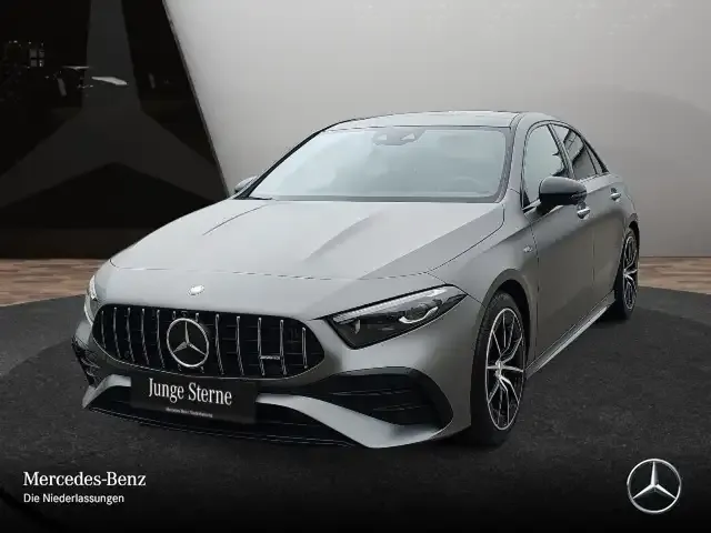 Mercedes-Benz A 35 AMG