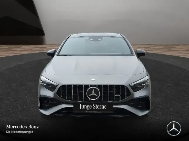 Mercedes-Benz A 35 AMG