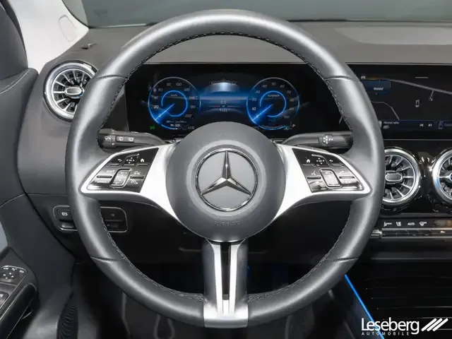 Mercedes-Benz EQA 350