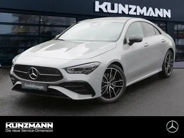 Mercedes-Benz CLA 200