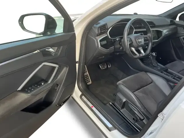 Audi RS Q3