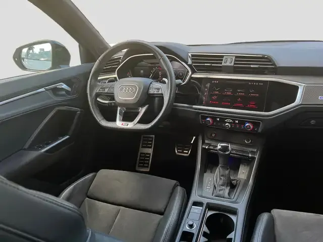 Audi RS Q3