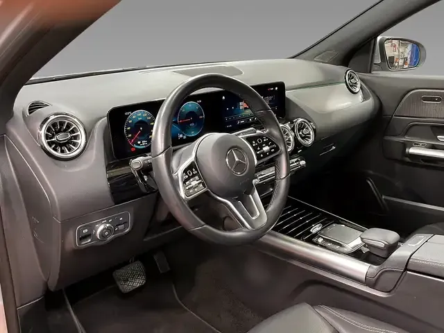 Mercedes-Benz EQA 250