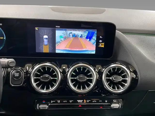 Mercedes-Benz EQA 250