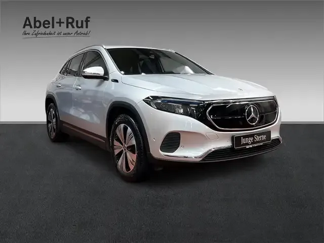 Mercedes-Benz EQA 250