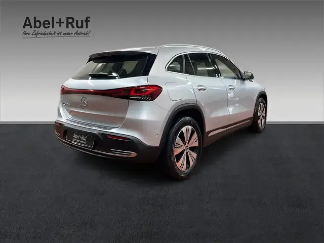 Mercedes-Benz EQA 250