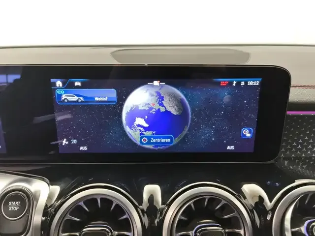 Mercedes-Benz EQB 300