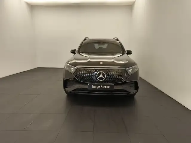 Mercedes-Benz EQB 300