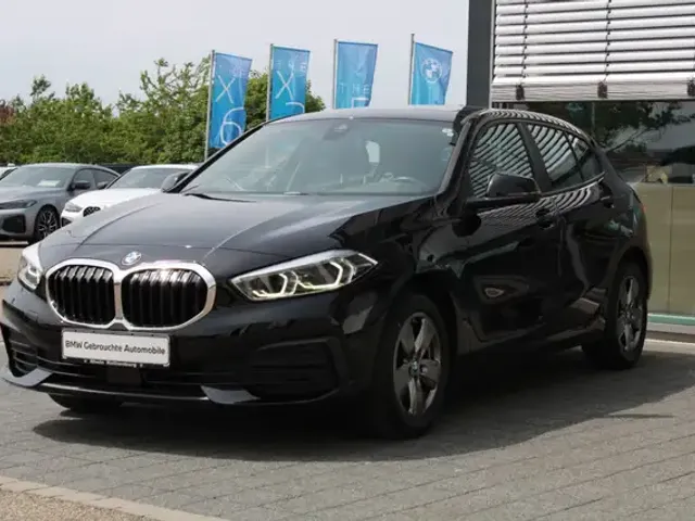 BMW 118