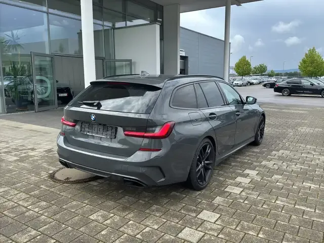 BMW 340