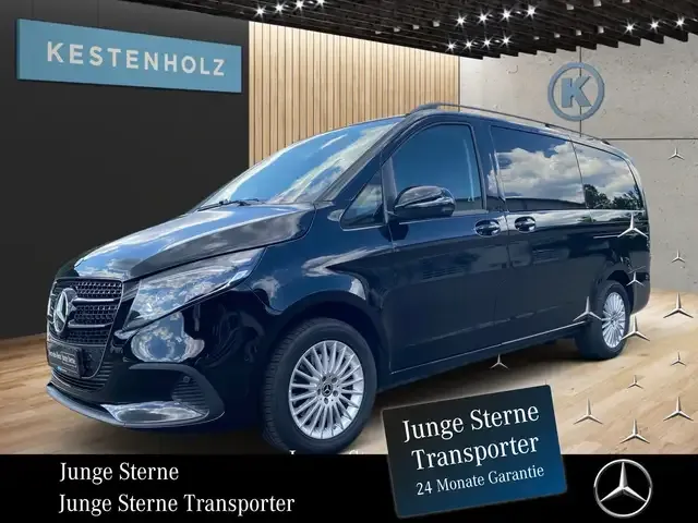 Mercedes-Benz V 220