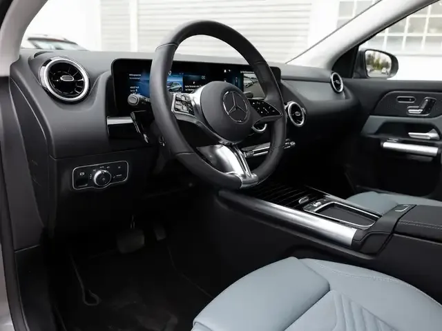 Mercedes-Benz GLA 180