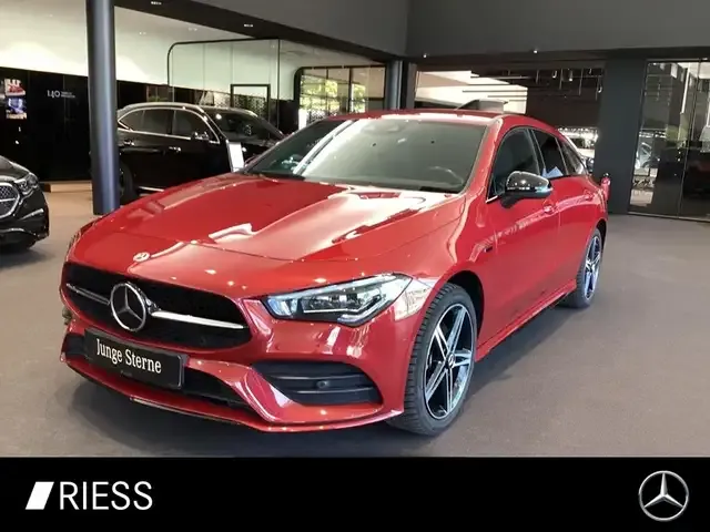 Mercedes-Benz CLA 250