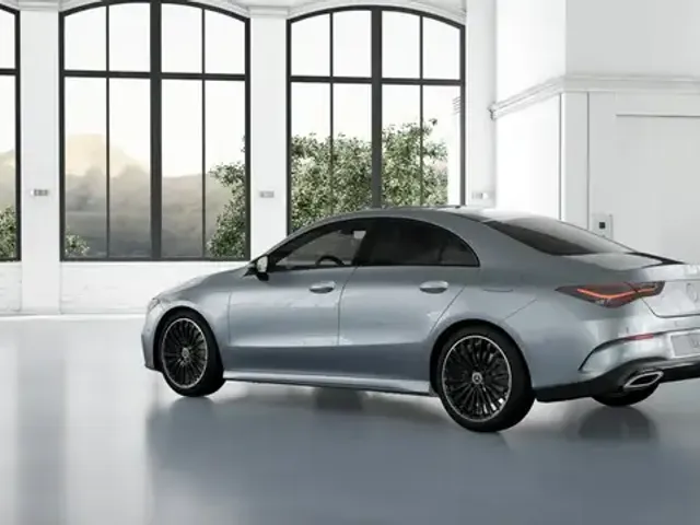 Mercedes-Benz CLA 250
