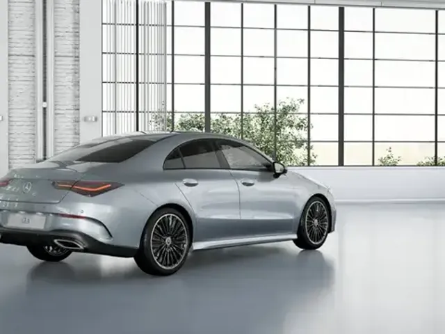 Mercedes-Benz CLA 250
