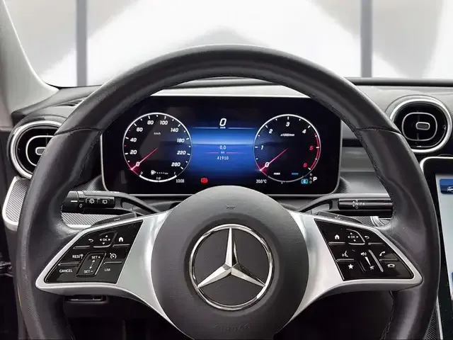 Mercedes-Benz C 220