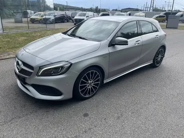 Mercedes-Benz A 180