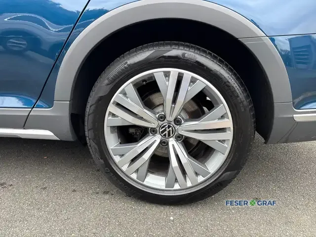 Volkswagen Passat Alltrack