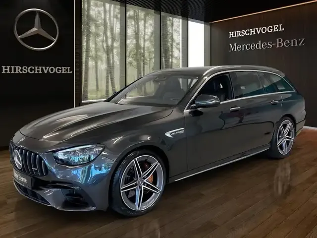 Mercedes-Benz E 63 AMG