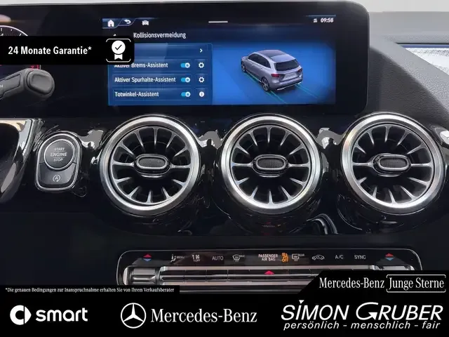 Mercedes-Benz B 220