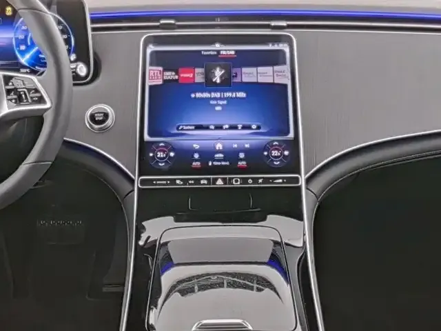 Mercedes-Benz EQE 350