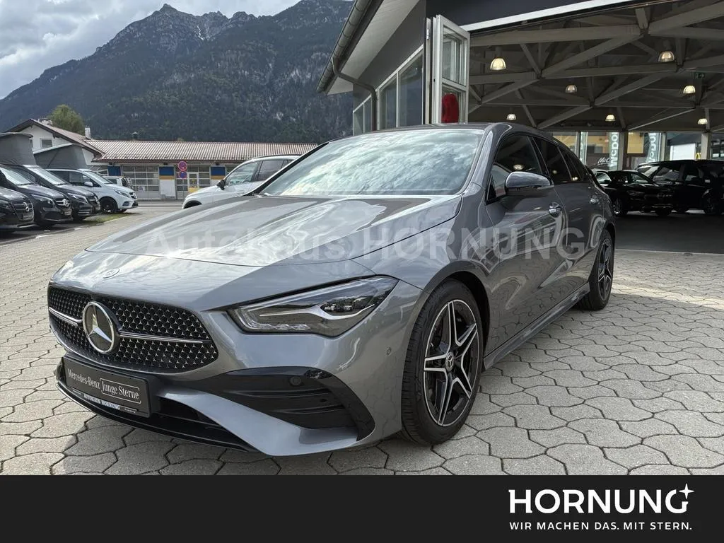 Mercedes-Benz CLA 200