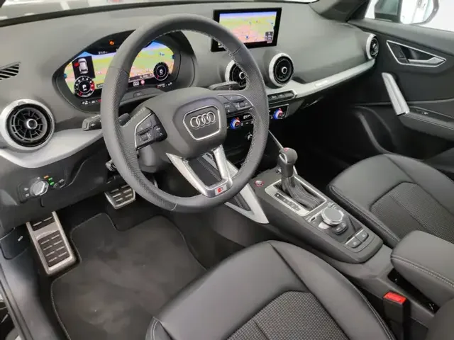 Audi SQ2