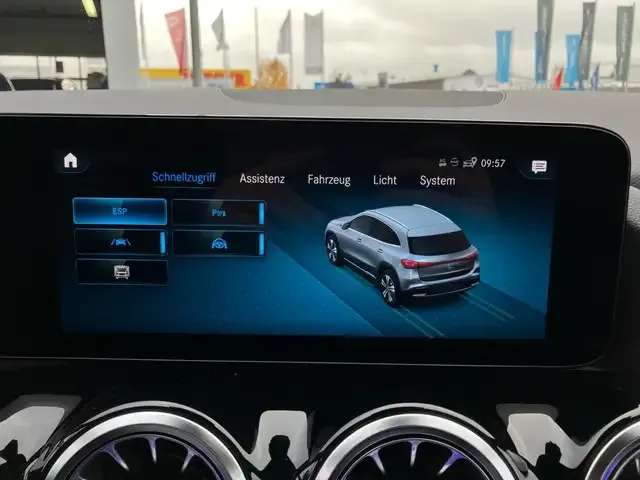 Mercedes-Benz EQA 250