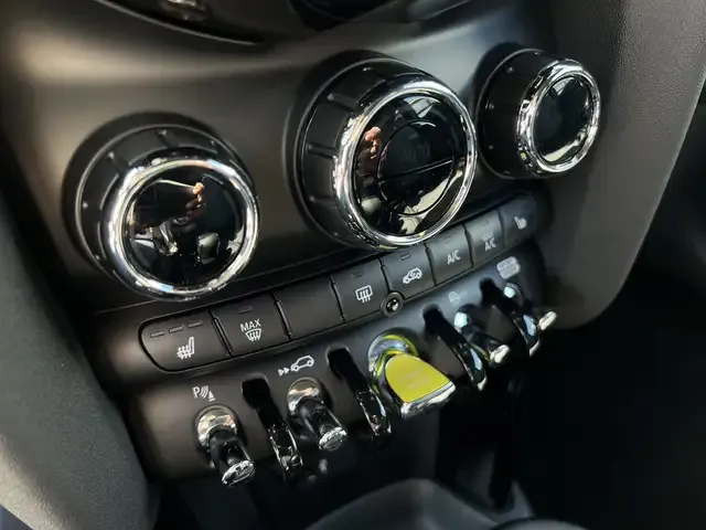 MINI Cooper SE