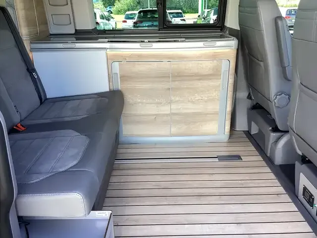 Volkswagen T6.1 California