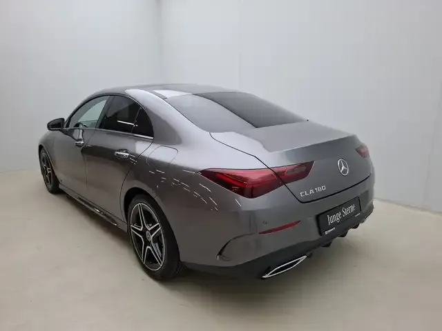 Mercedes-Benz CLA 180