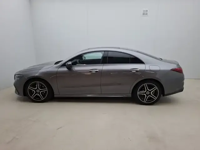 Mercedes-Benz CLA 180