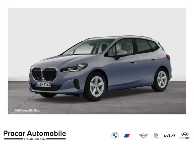 BMW 220