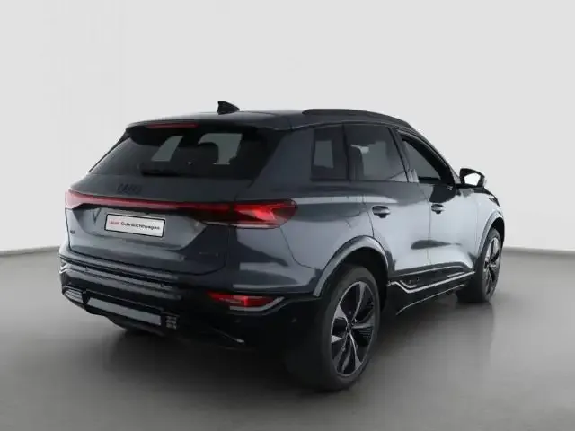 Audi Q6